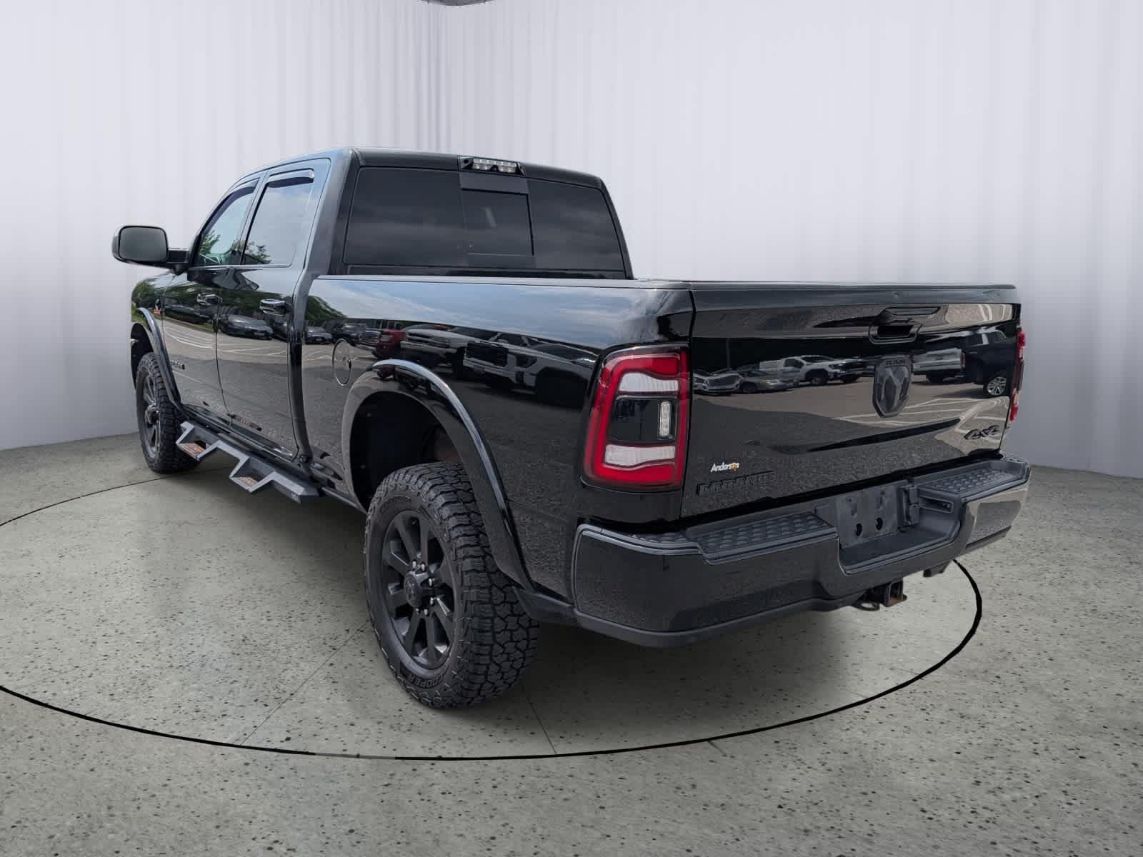 Used 2022 RAM 2500 Laramie AWD/4WD image 5