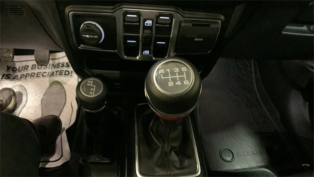 Used 2022 Jeep Wrangler Unlimited Sport image 36