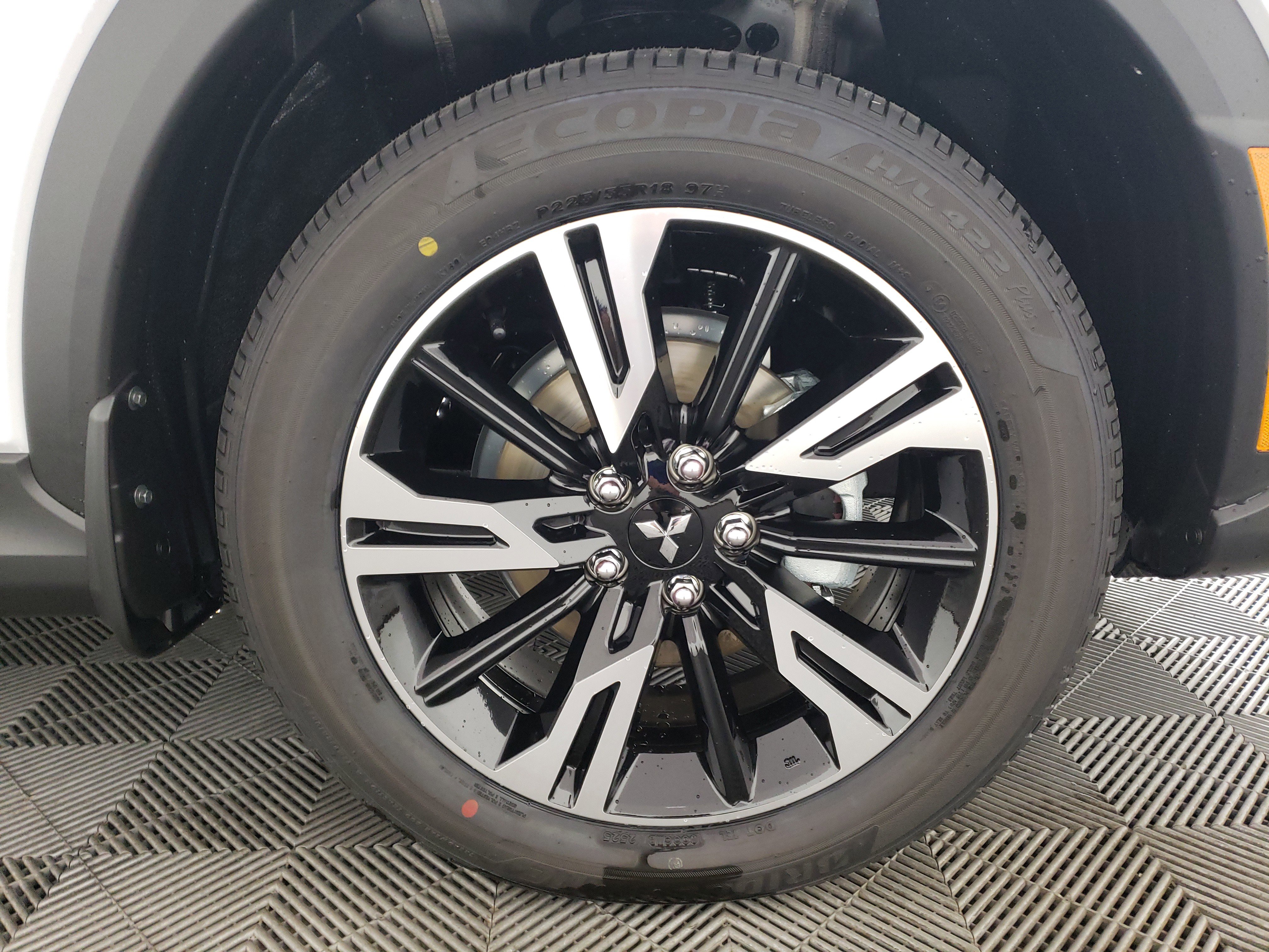 New 2026 Mitsubishi Eclipse Cross SE image 6