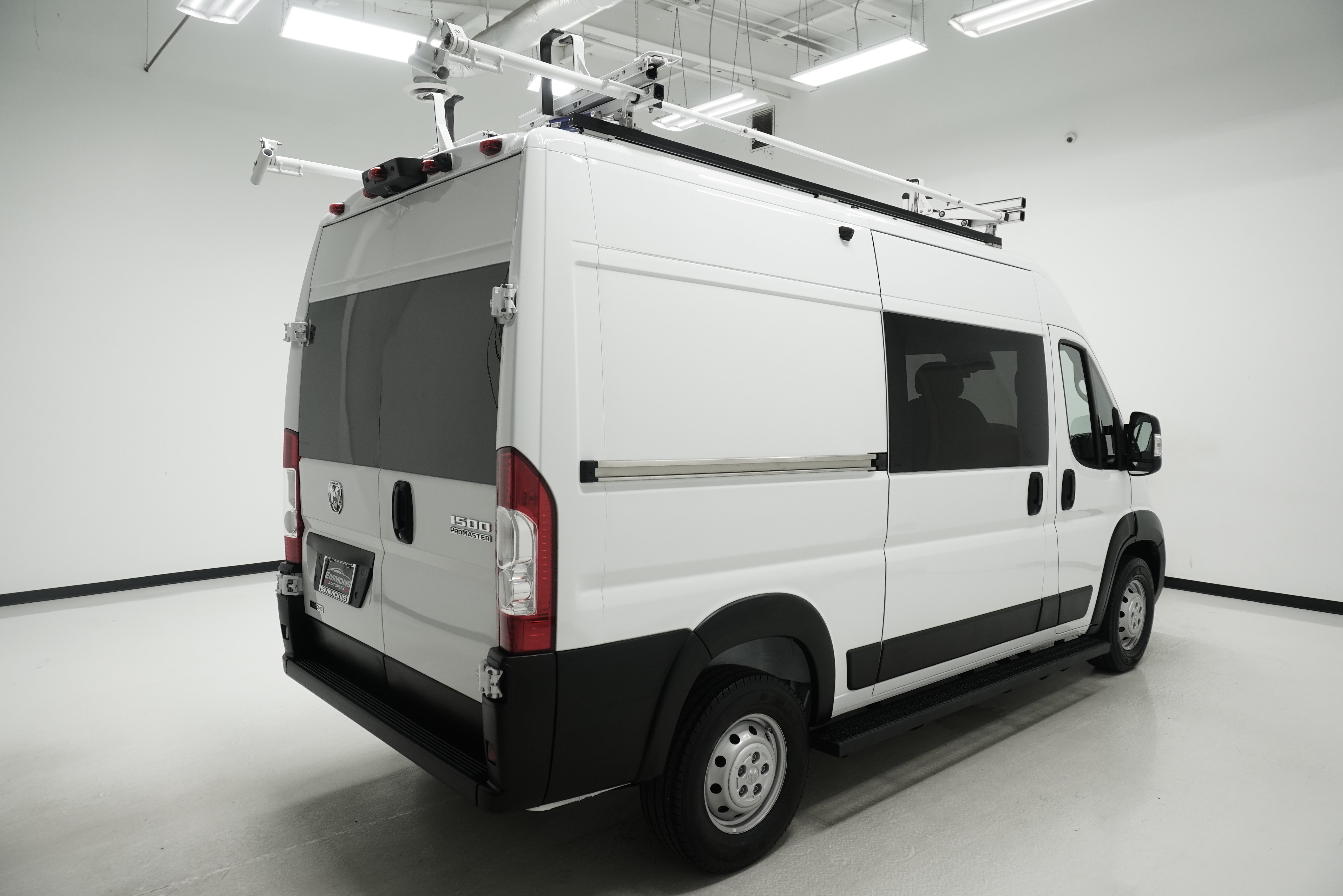 Used 2023 RAM ProMaster 1500 FWD image 3