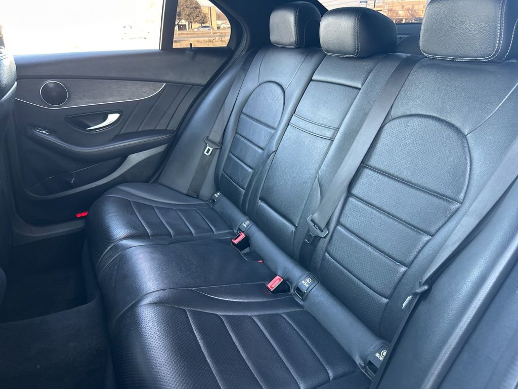 Used 2021 Mercedes-Benz C 300 Sedan w/ AMG Line image 23