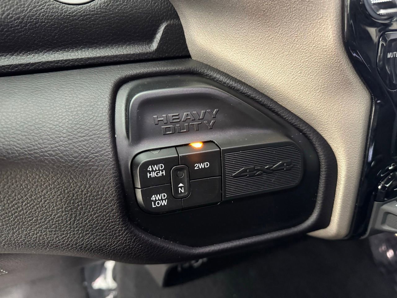 Used 2024 RAM 2500 Laramie image 23