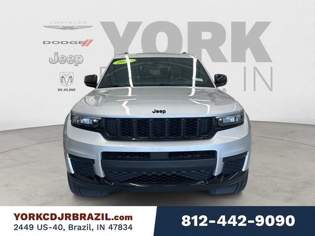 Used 2023 Jeep Grand Cherokee L Laredo image 8