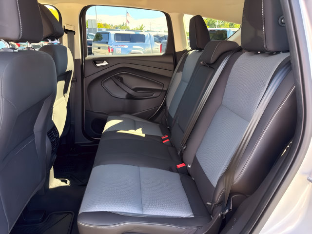 Used 2017 Ford Escape SE AWD/4WD image 17