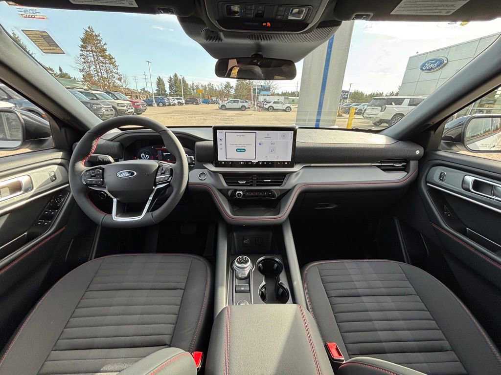 New 2026 Ford Explorer ST-Line image 22