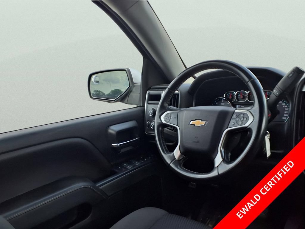 Used 2018 Chevrolet Silverado 1500 LT w/ All Star Edition AWD/4WD image 19