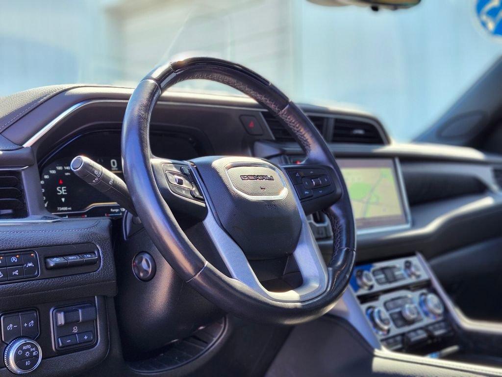 Used 2023 GMC Yukon Denali w/ Denali Reserve Package AWD/4WD image 19