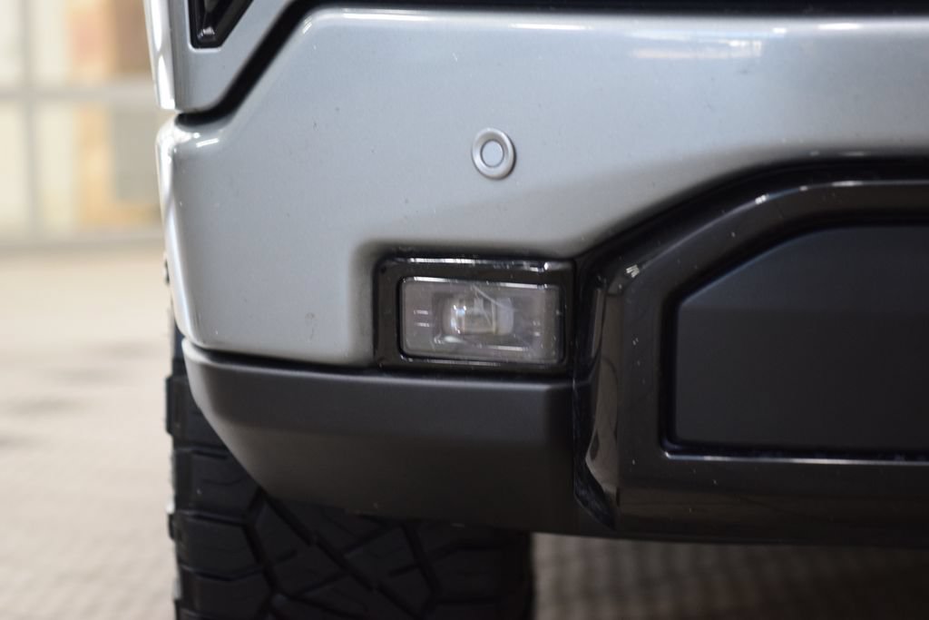 Used 2023 GMC Sierra 1500 AT4 w/ Technology Package AWD/4WD image 13