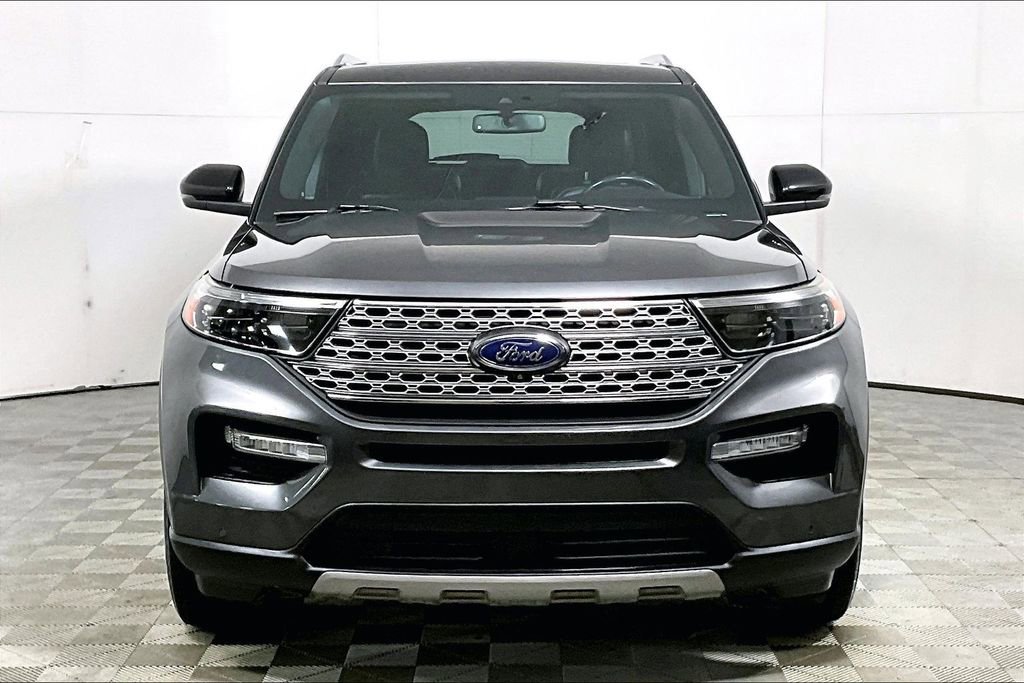 Used 2020 Ford Explorer Limited image 3