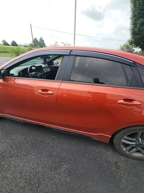 Used 2021 Kia Forte GT-Line w/ GT-Line Premium Package FWD image 16