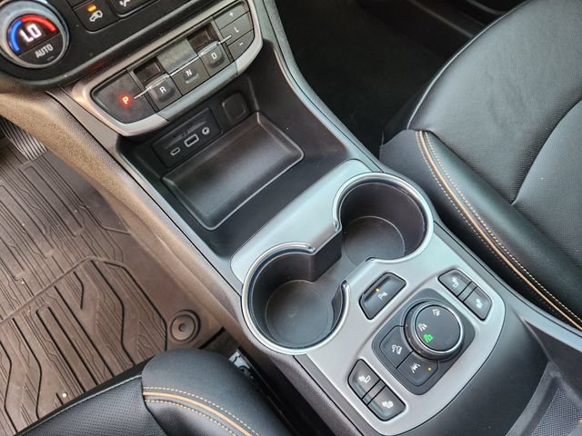 Used 2024 GMC Terrain AT4 w/ Infotainment Package II AWD/4WD image 19
