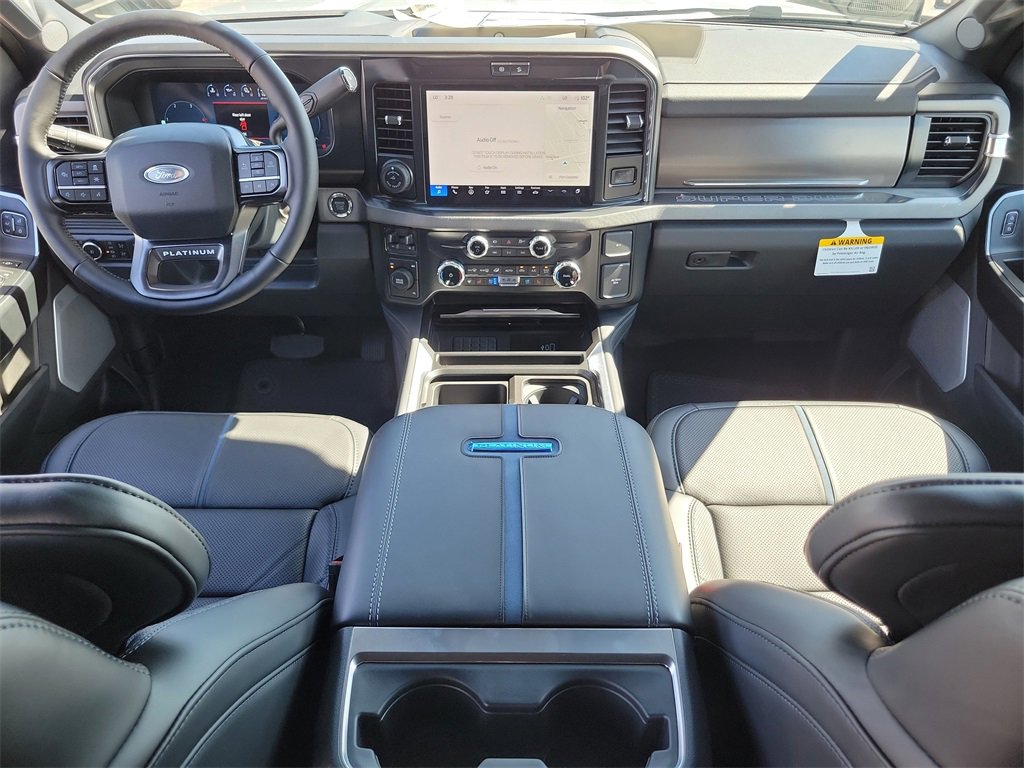 New 2026 Ford F350 4x4 Crew Cab DRW Super Duty image 14