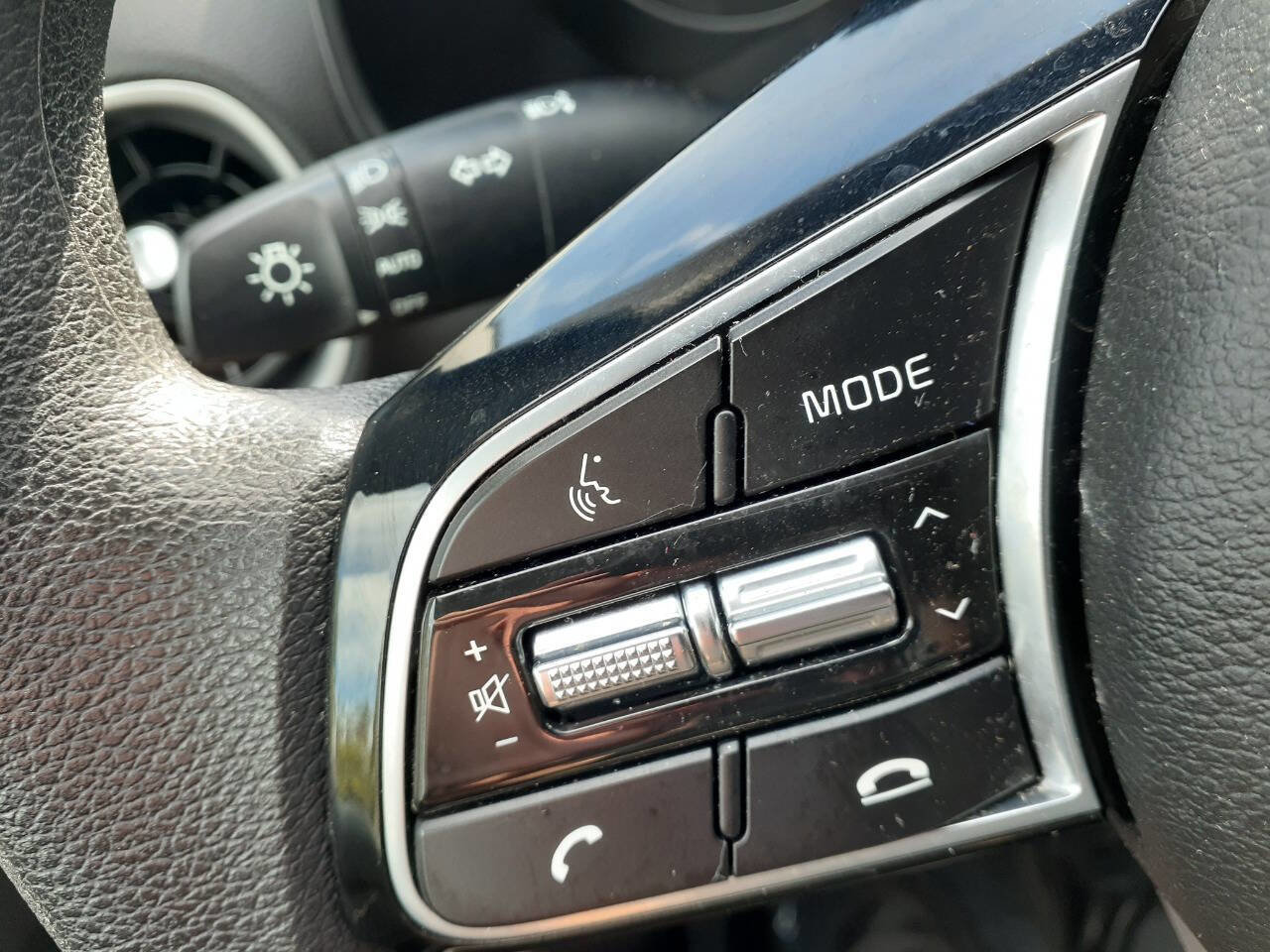 Used 2020 Kia Forte LXS image 18