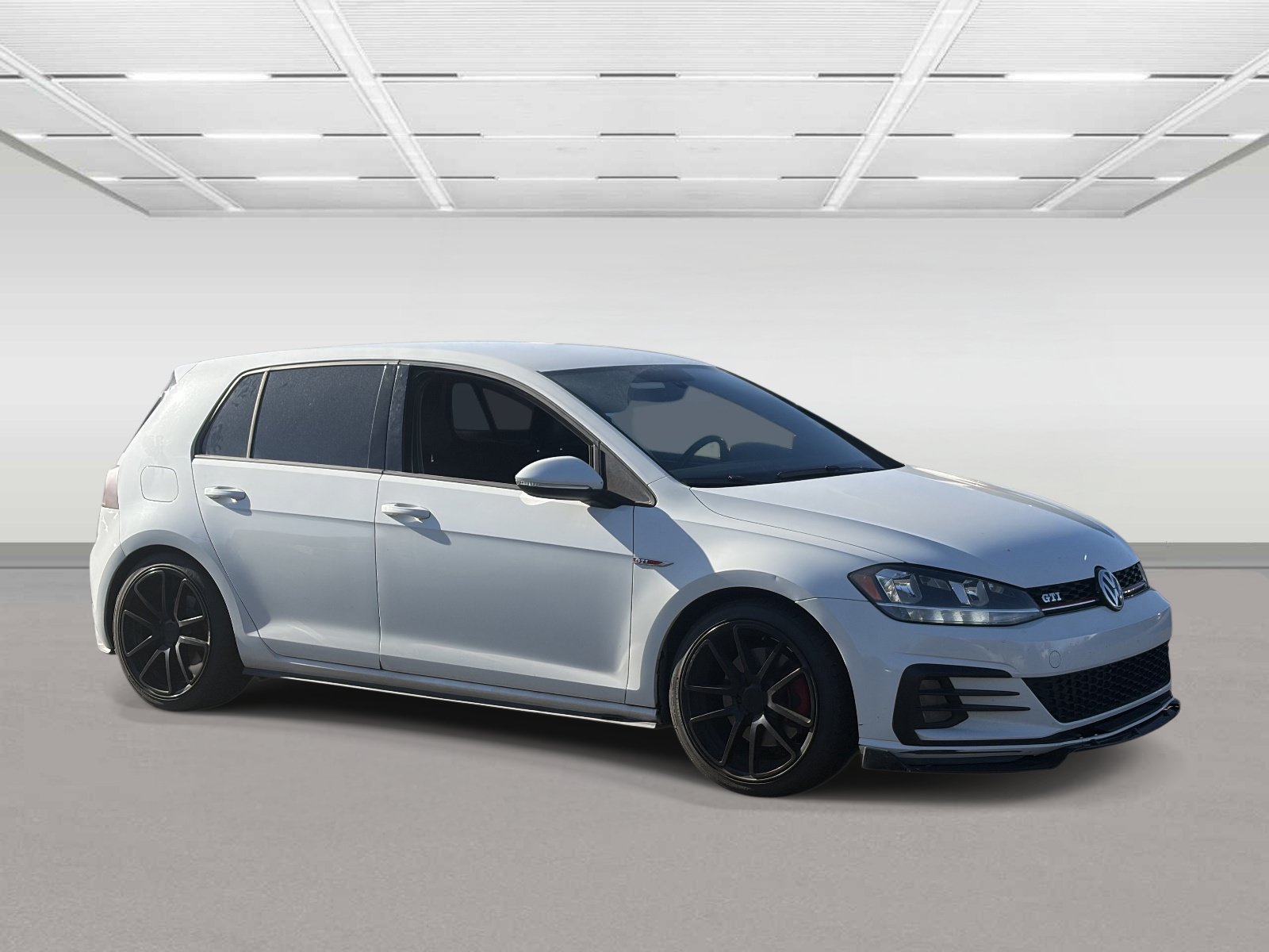 Used 2018 Volkswagen GTI S FWD image 7