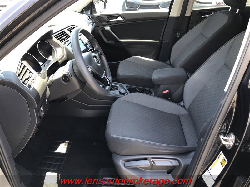 Used 2019 Volkswagen Tiguan S w/ 3rd Row Seat Package AWD/4WD image 11