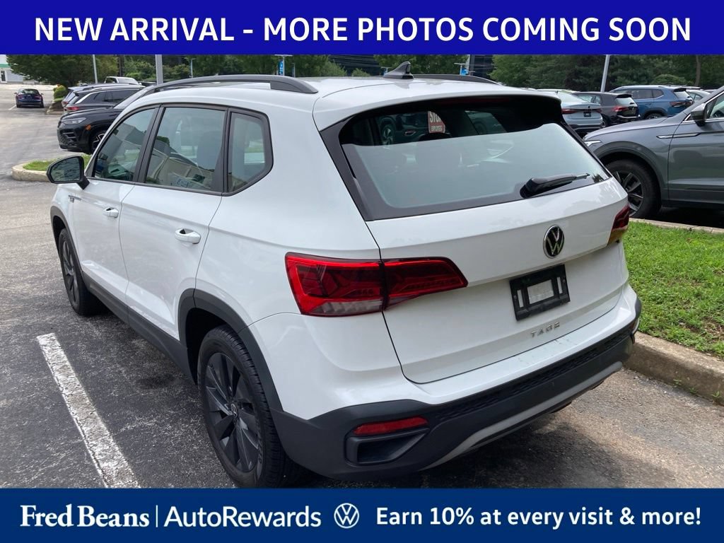 Used 2023 Volkswagen Taos S FWD image 4