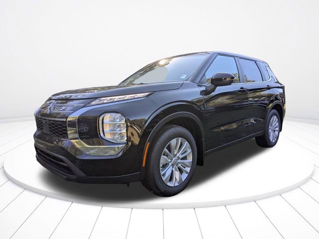 New 2025 Mitsubishi Outlander ES image 8