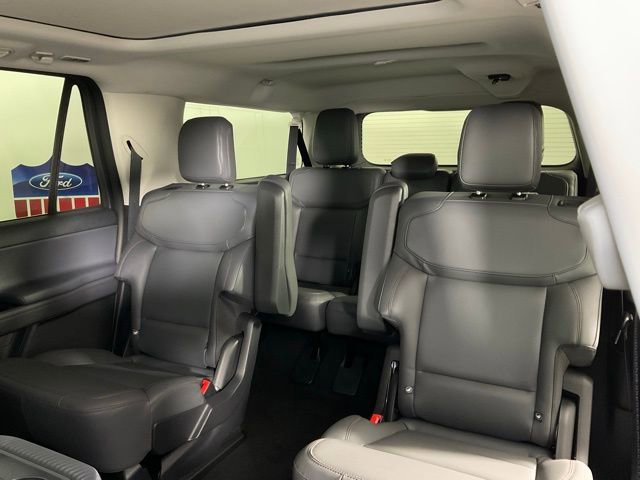 New 2025 Ford Expedition Max Active image 16