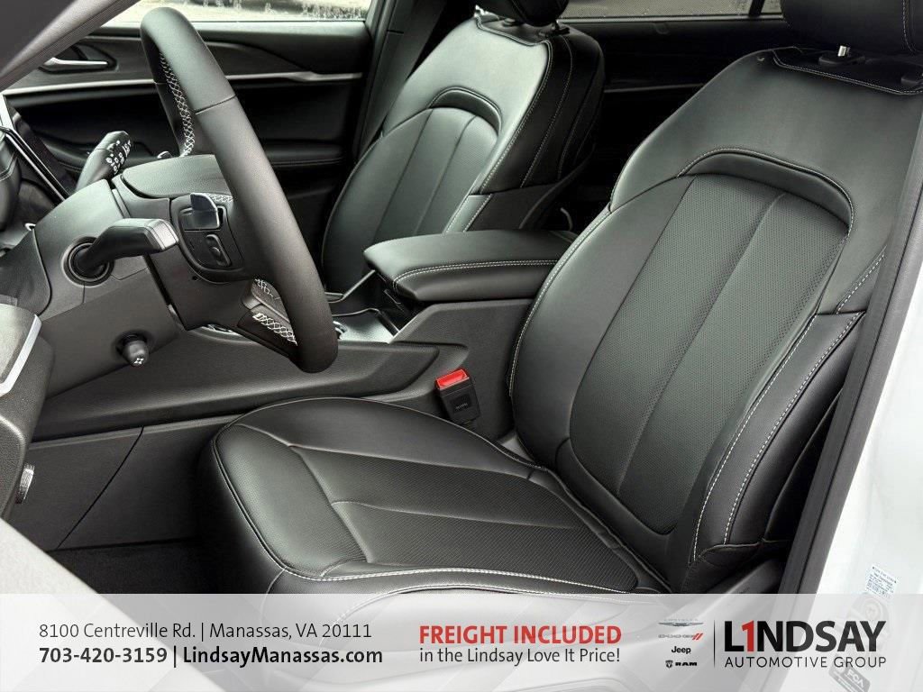 New 2025 Jeep Grand Cherokee L Limited w/ Luxury Tech Group II image 21