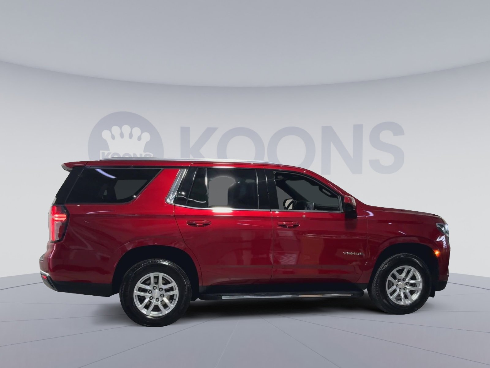 Used 2021 Chevrolet Tahoe LT w/ Rear Media and Nav Package image 12