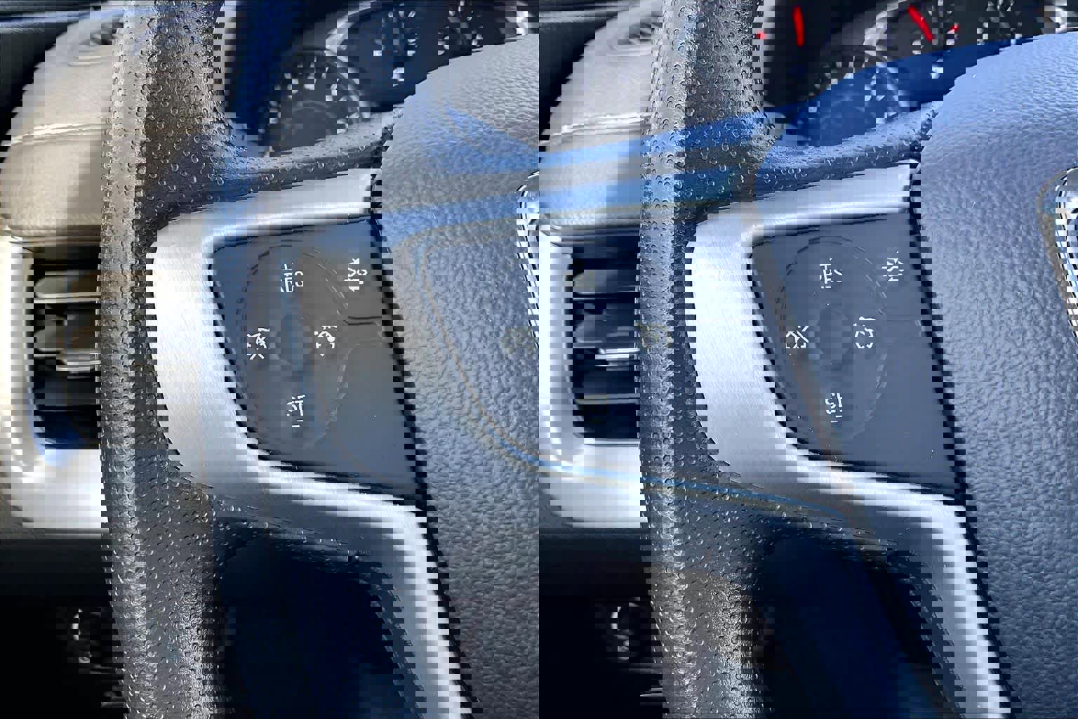 Used 2022 GMC Terrain SLE image 21