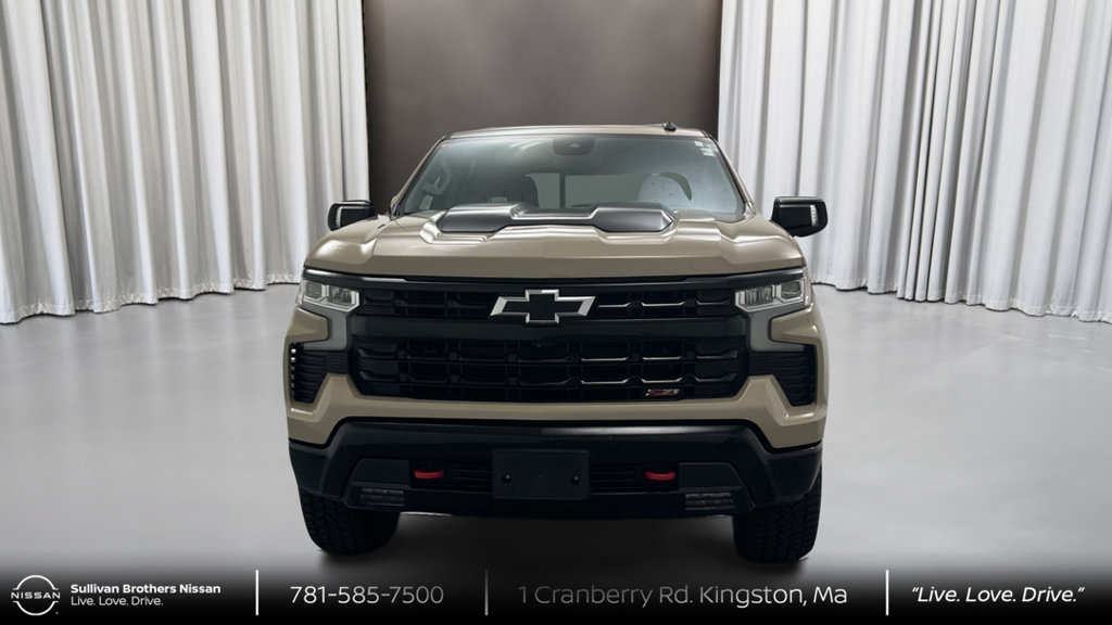 Used 2022 Chevrolet Silverado 1500 LT Trail Boss w/ LT Trail Boss Premium Package AWD/4WD image 2