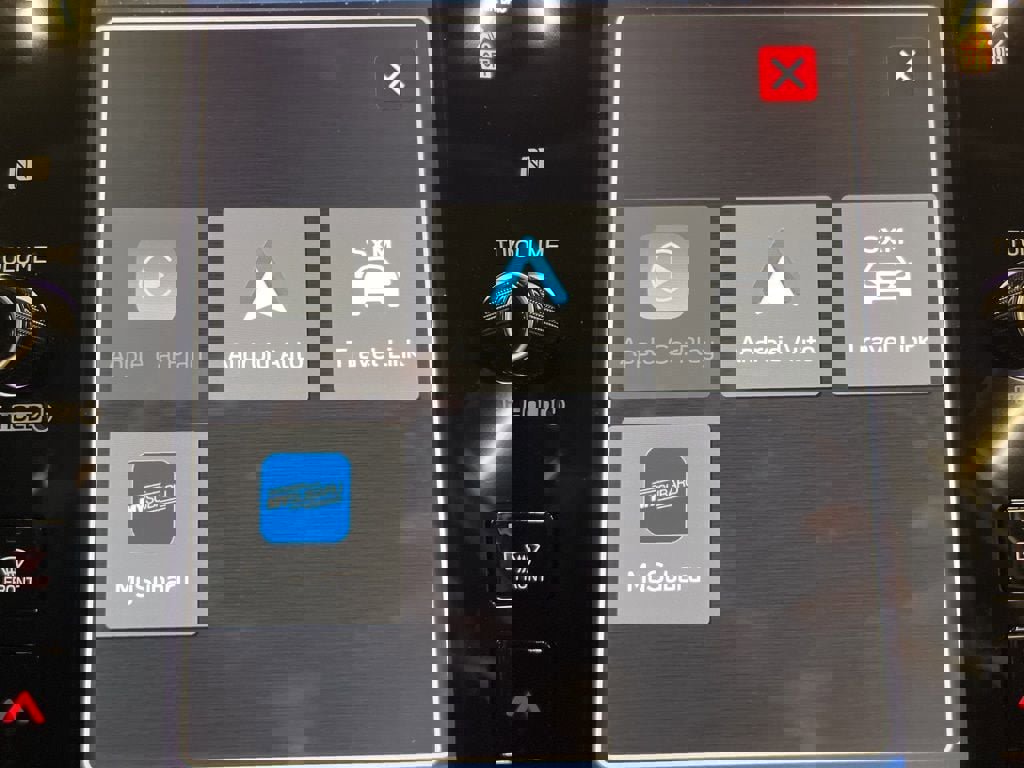 Certified 2025 Subaru Legacy Premium image 19