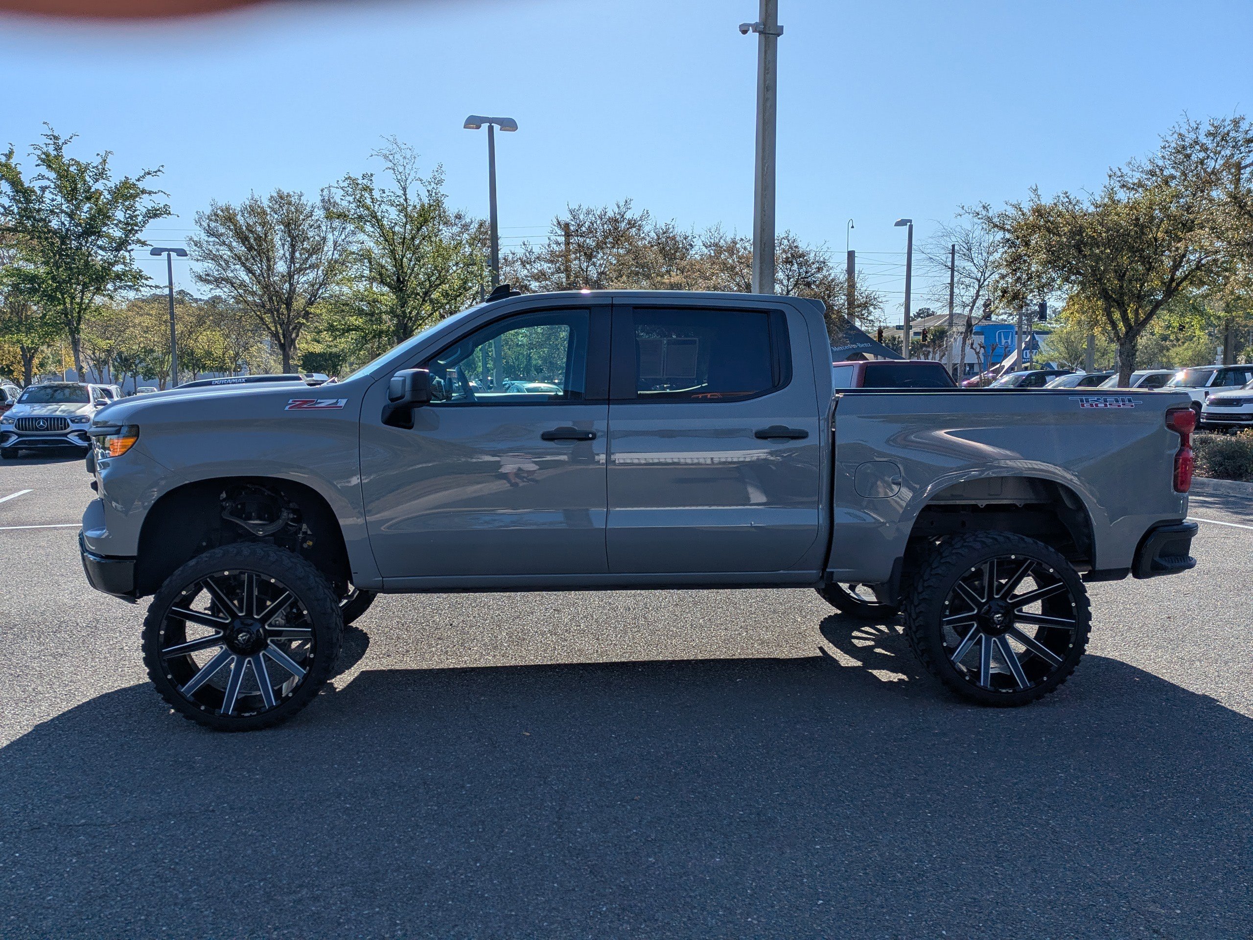 Used 2025 Chevrolet Silverado 1500 Custom Trail Boss image 6