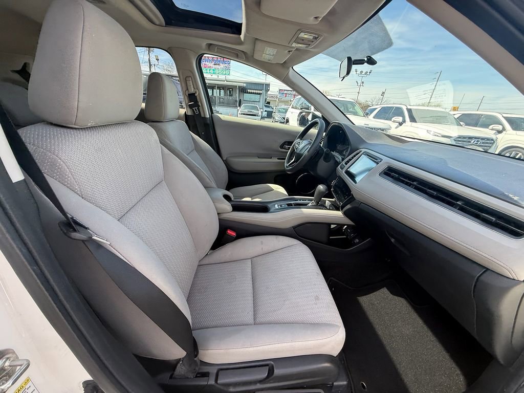 Used 2016 Honda HR-V EX image 23