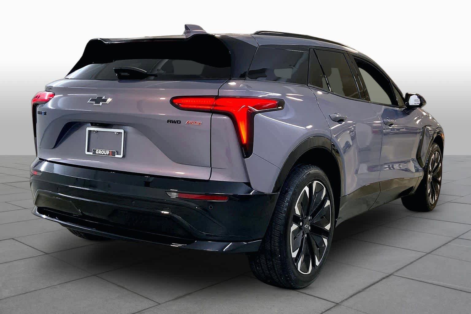 Used 2024 Chevrolet Blazer EV RS AWD/4WD image 12