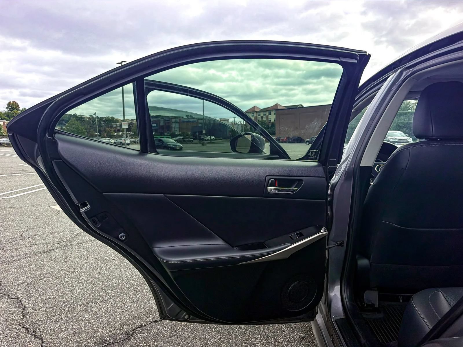 Used 2015 Lexus IS 250 AWD w/ Premium Package image 11