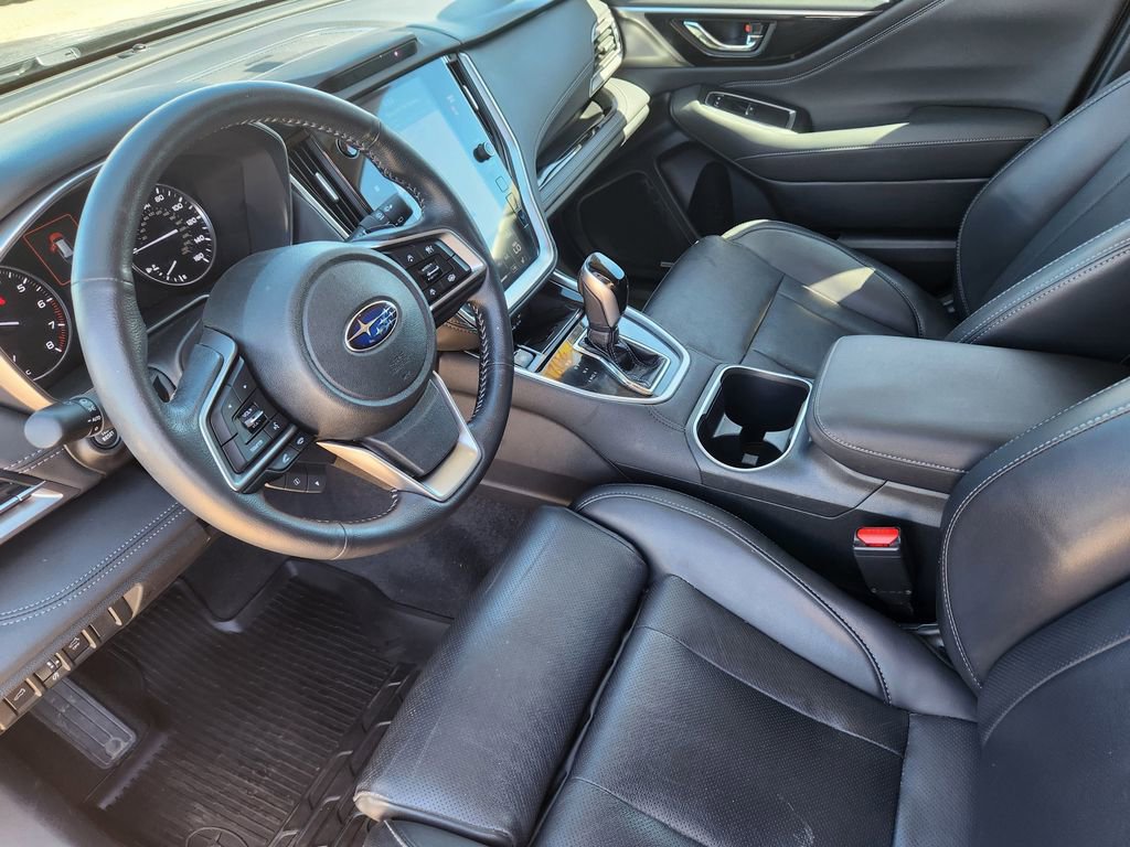 Used 2021 Subaru Outback Limited image 7