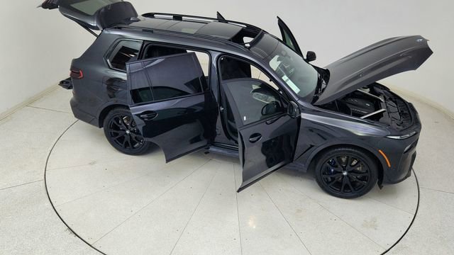 Used 2024 BMW X7 xDrive40i w/ M Sport Package image 92