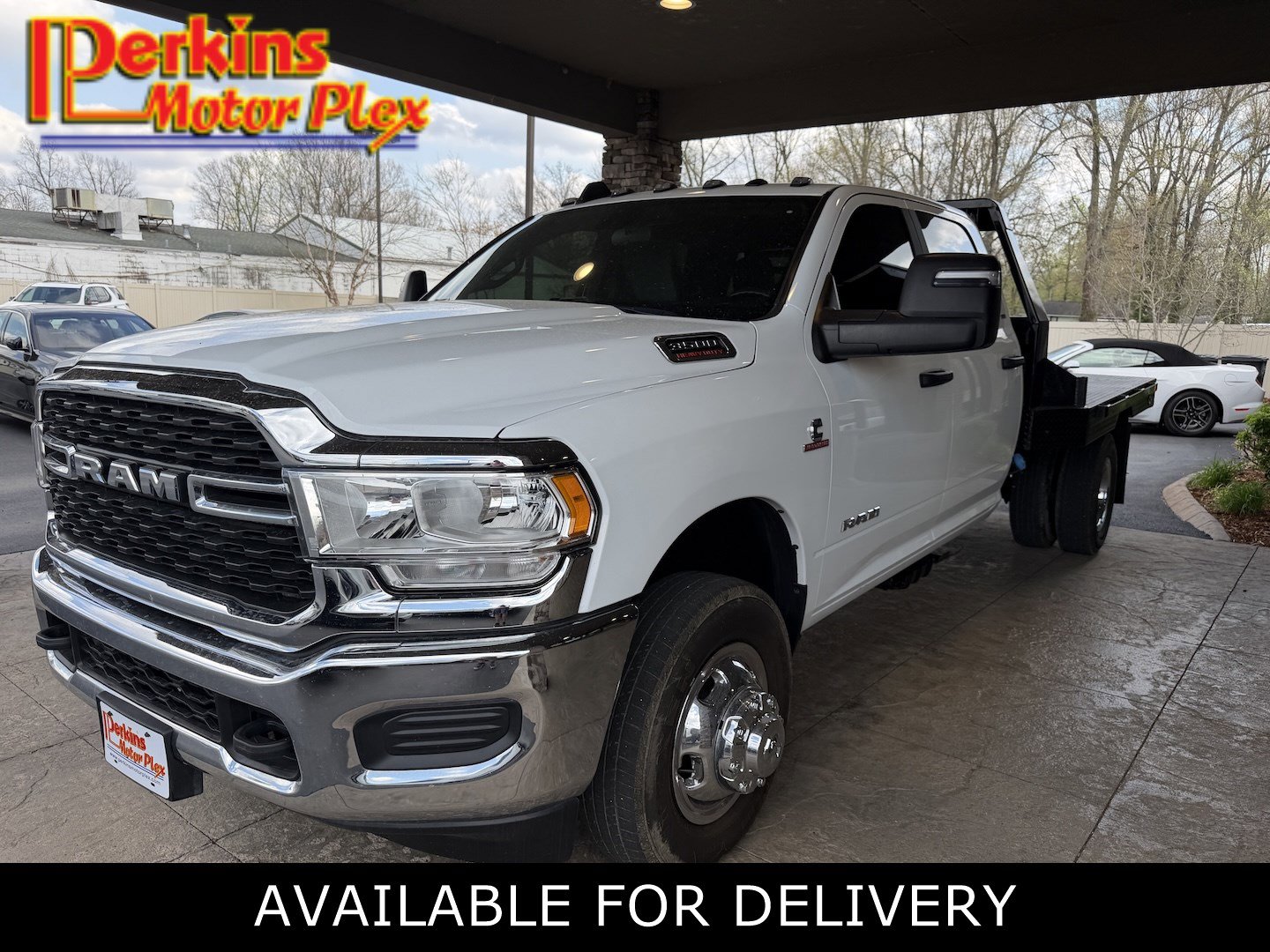 Used 2024 RAM 3500 SLT w/ Quick Order Package 2YG SLT image 1