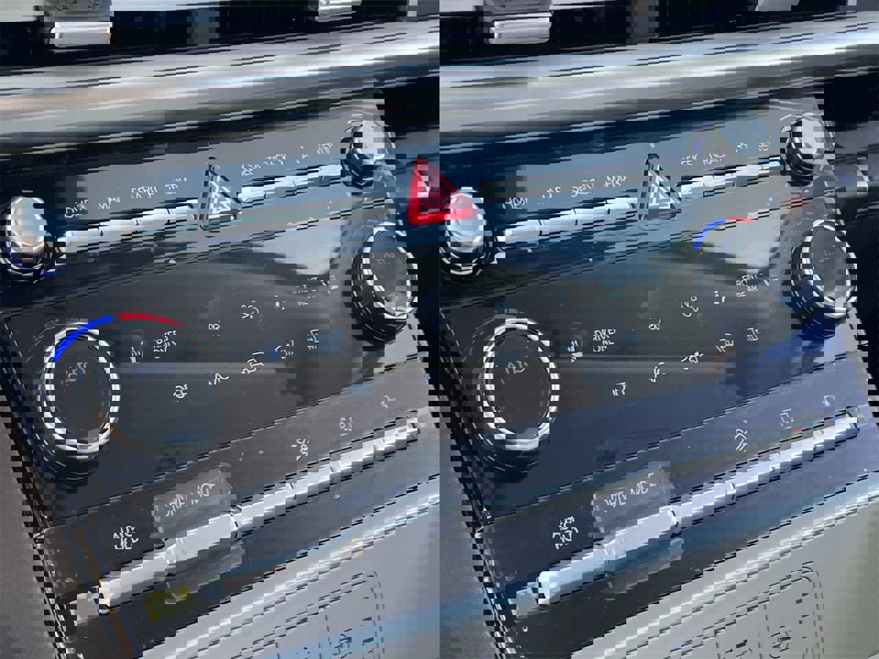 New 2026 Hyundai Santa Fe SEL image 26