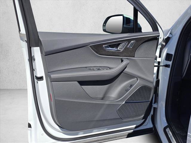 New 2026 Audi Q7 2.0T Premium Plus AWD/4WD image 13