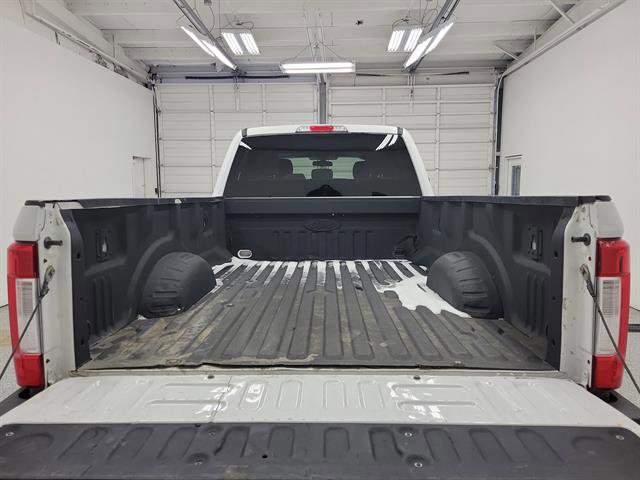 Used 2018 Ford F250 XLT w/ XLT Premium Package image 9