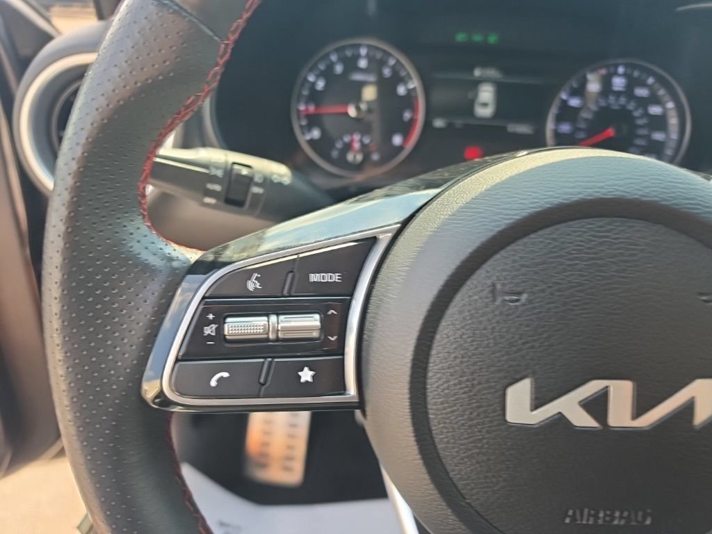 Used 2024 Kia Forte GT FWD image 17