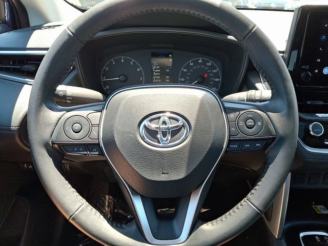 Certified 2023 Toyota Corolla Cross LE w/ Moonroof Package AWD/4WD image 15