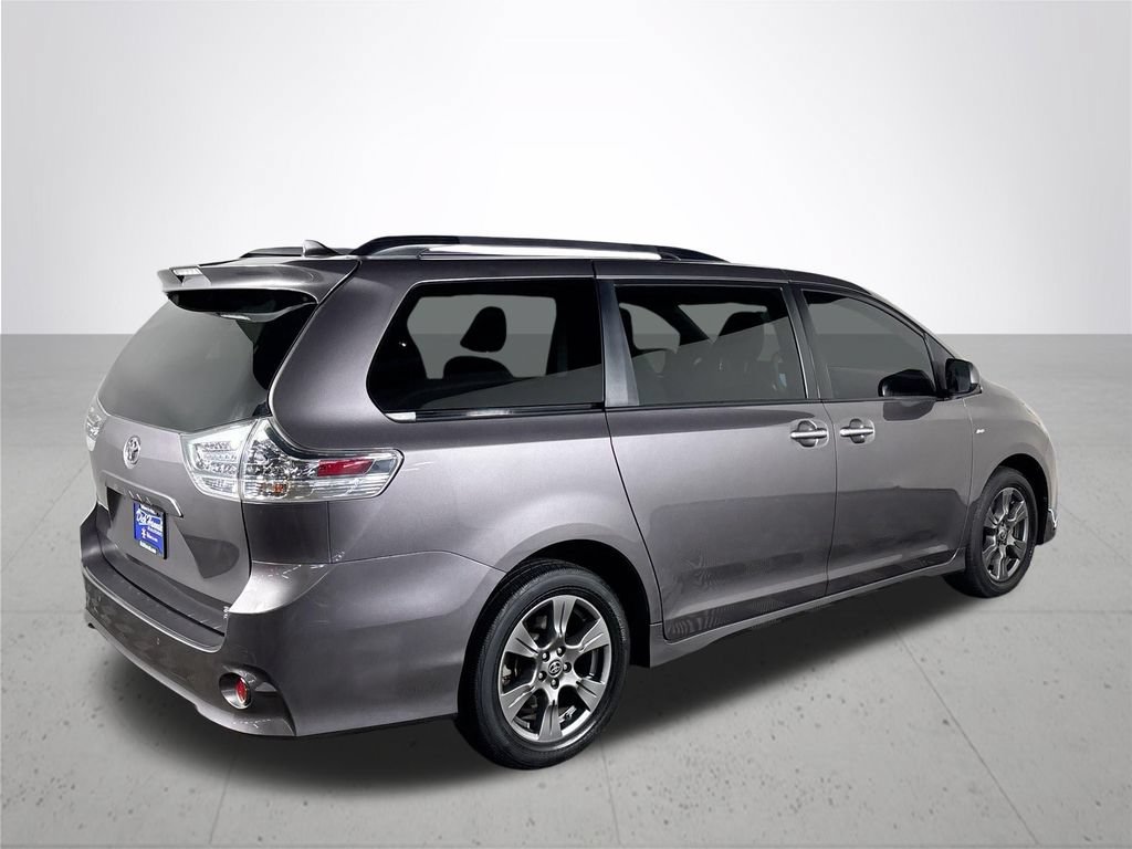 Used 2020 Toyota Sienna SE w/ SE Preferred Package AWD/4WD image 6