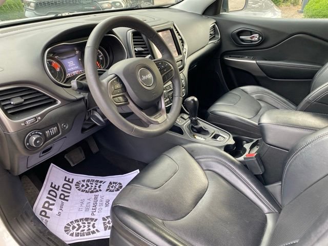 Used 2022 Jeep Cherokee Latitude Lux FWD image 6