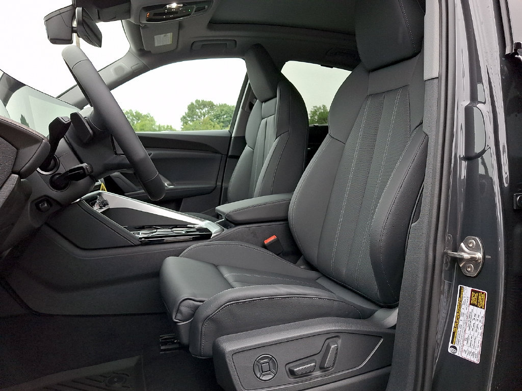 New 2026 Audi Q5 Premium Plus AWD/4WD image 11