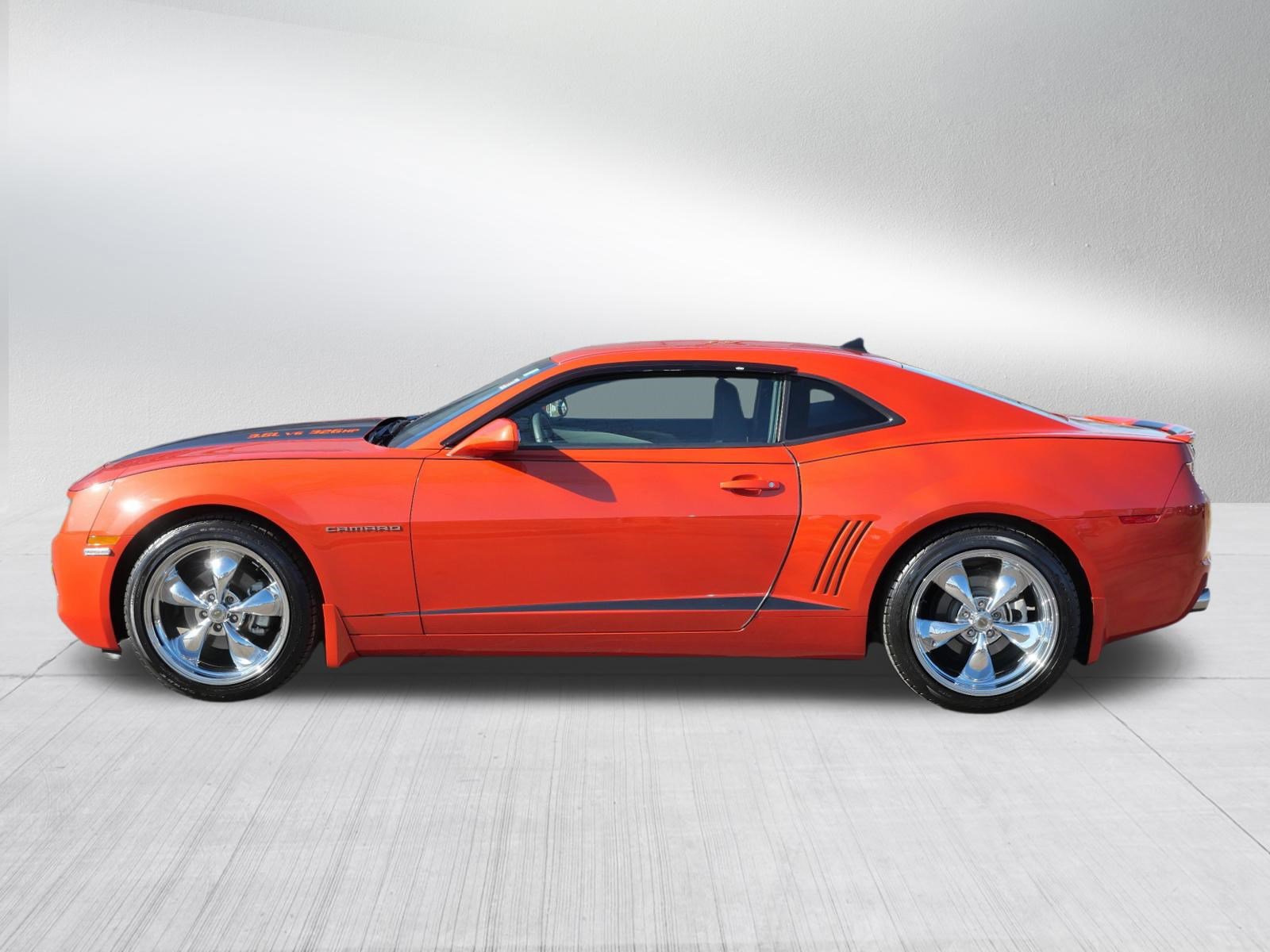 Used 2012 Chevrolet Camaro LS RWD image 4