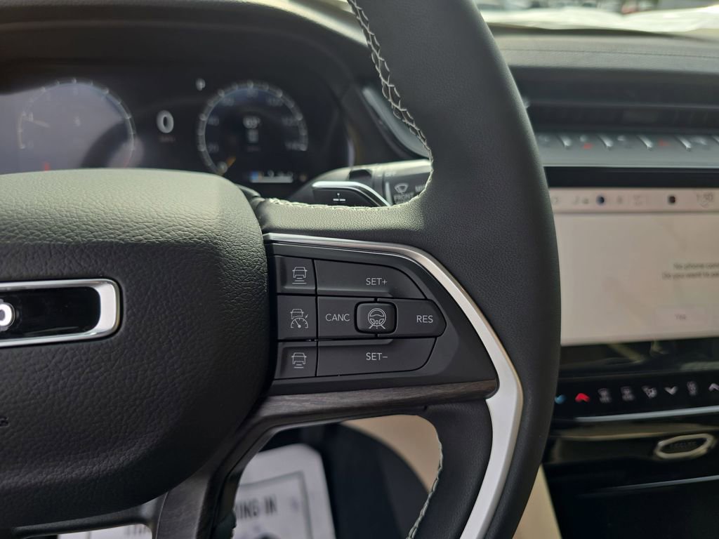 New 2026 Jeep Grand Cherokee Limited w/ Luxury Tech Group II image 19