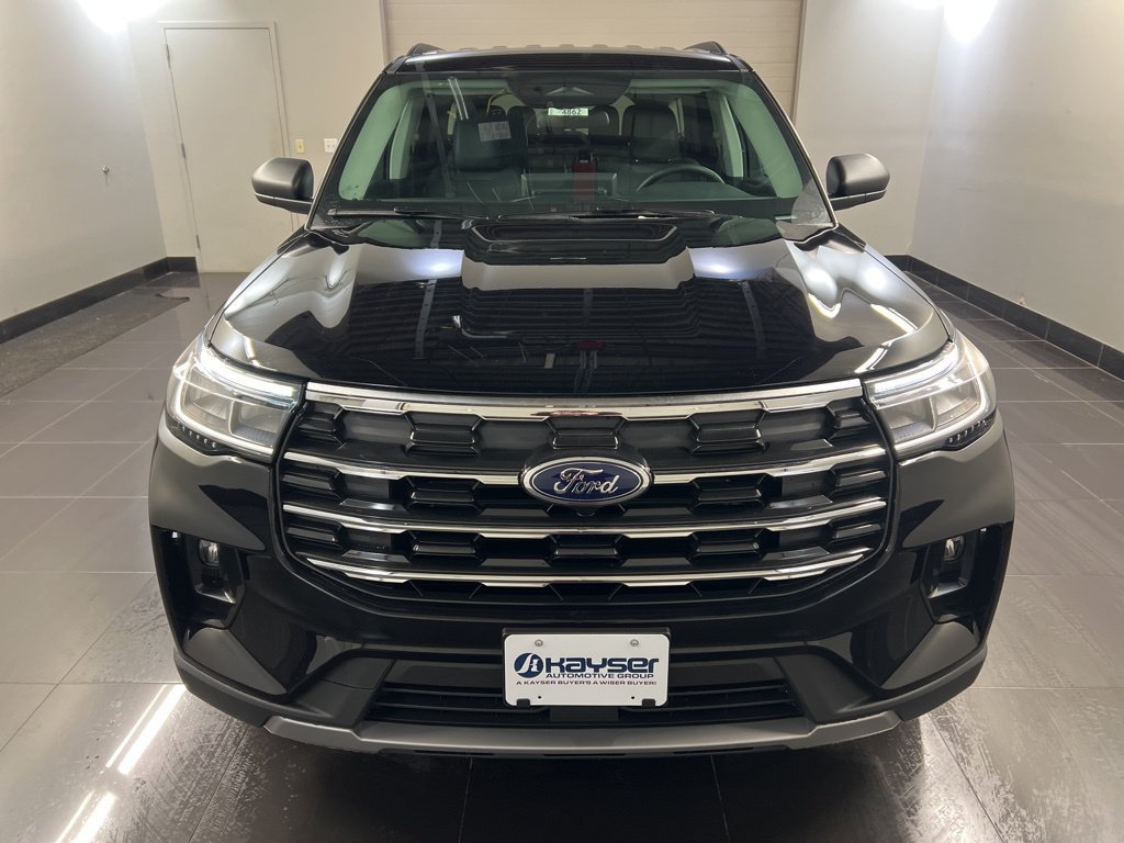 New 2026 Ford Explorer Active w/ Active Comfort Package AWD/4WD image 2