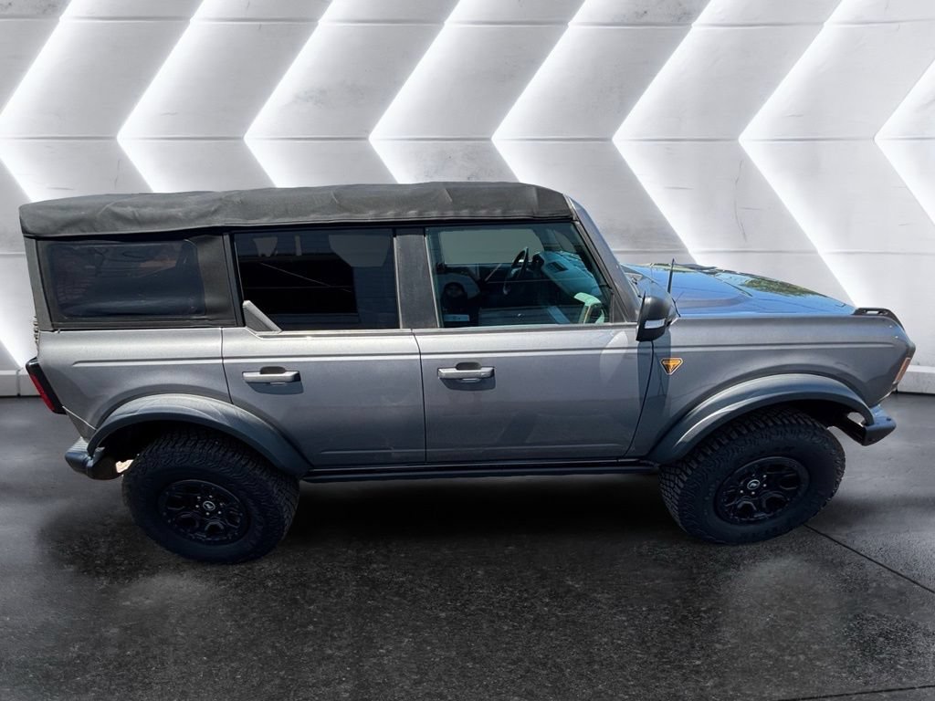 Used 2022 Ford Bronco Badlands AWD/4WD image 5