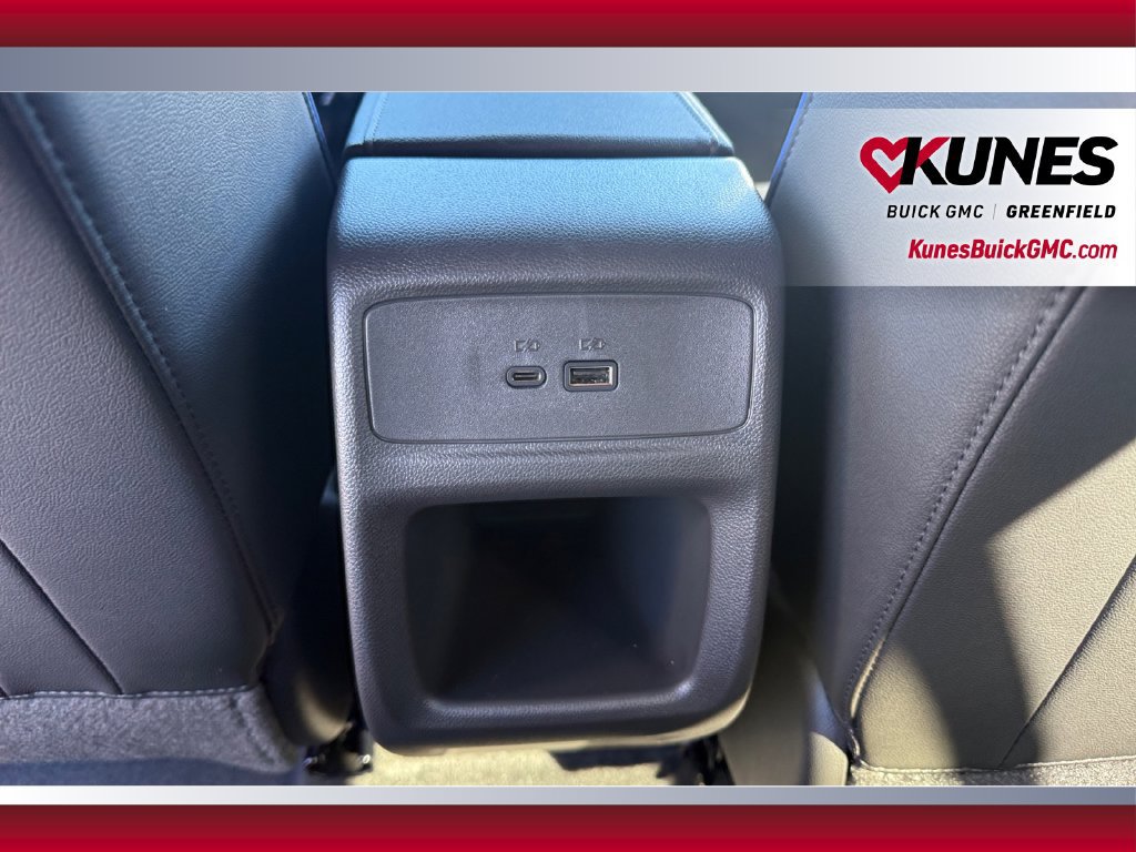 New 2026 Buick Envista Sport Touring w/ Convenience I Package FWD image 34