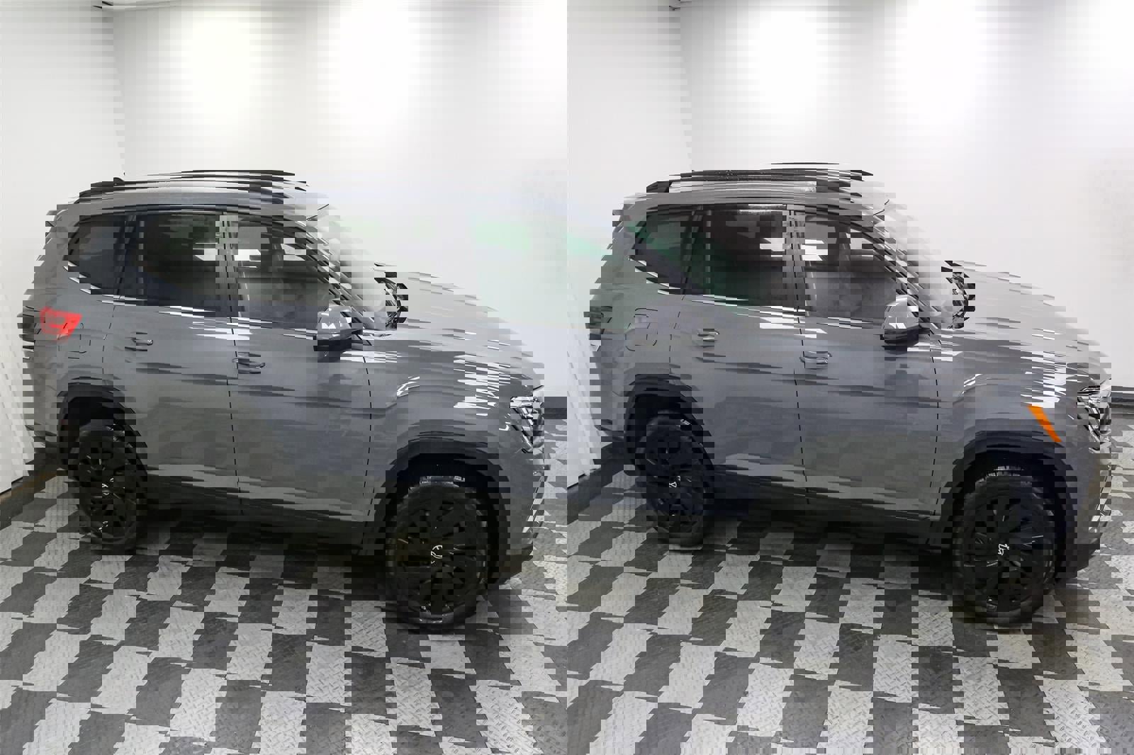 New 2026 Volkswagen Atlas SE image 5