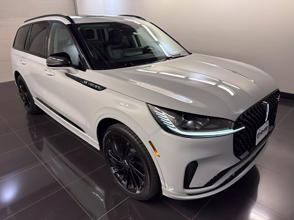 New 2027 Lincoln Aviator Reserve AWD/4WD image 1
