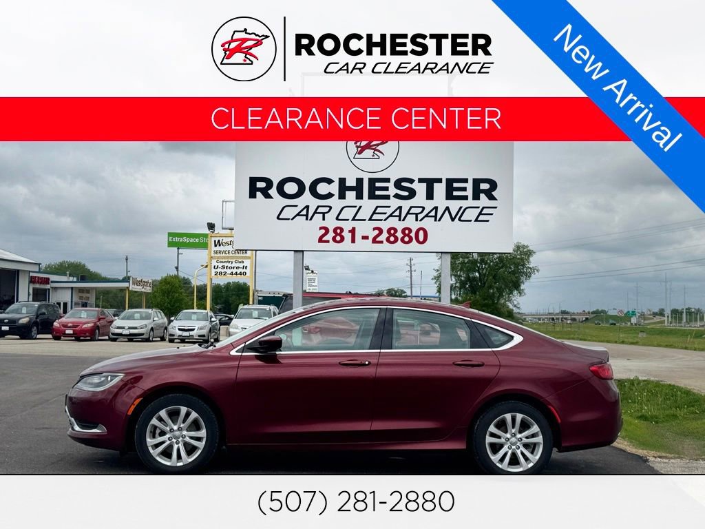 Used 2017 Chrysler 200 Limited Platinum w/ Comfort & Convenience Group FWD image 1